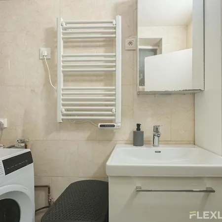 Apartment Flexliving - Whole Flat - *