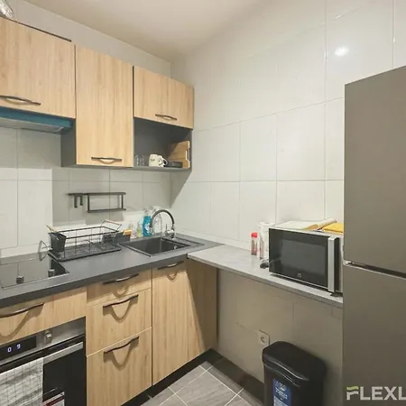 Flexliving - Whole Flat - Apartment